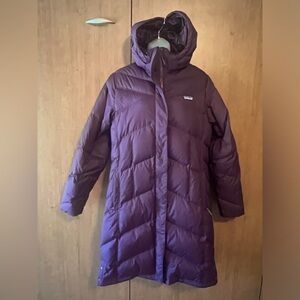Patagonia Women’s Down With It Parka